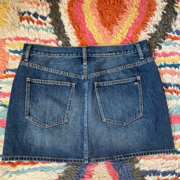Madewell NWT Denim Miniskirt in Karney Wash, Size 30 - Picture 4 of 7